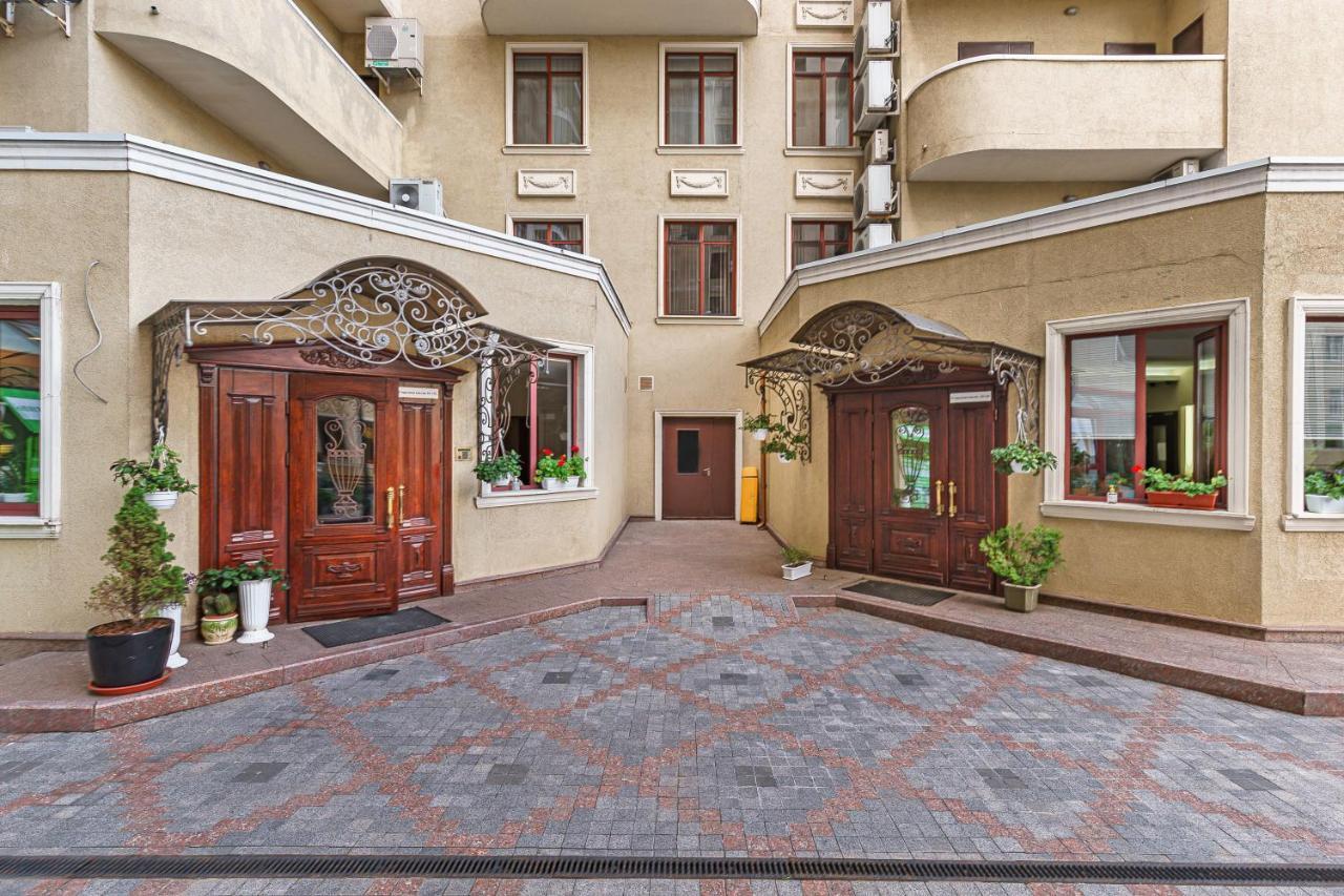 Greek Street Deluxe Apartment Odessa Exterior photo